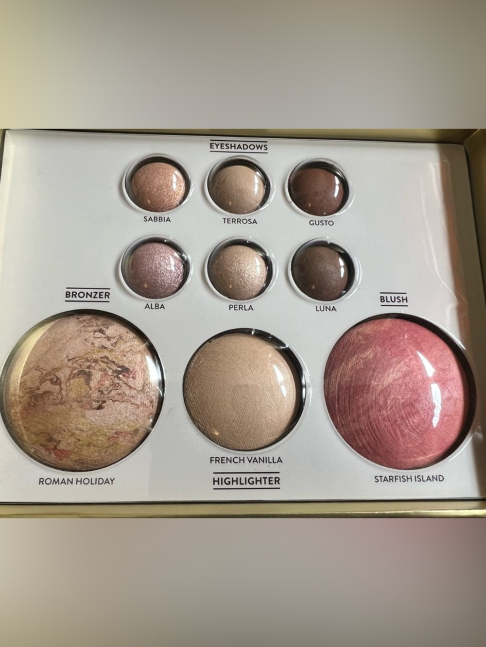 Laura Geller Tuscan Dreams Palette: Baked Eyeshadow, Bronzer, Blush & Highlight - Picture 2 of 4